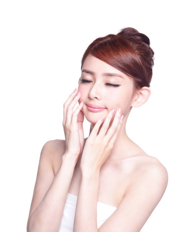 美丽的皮肤护理的女人的脸