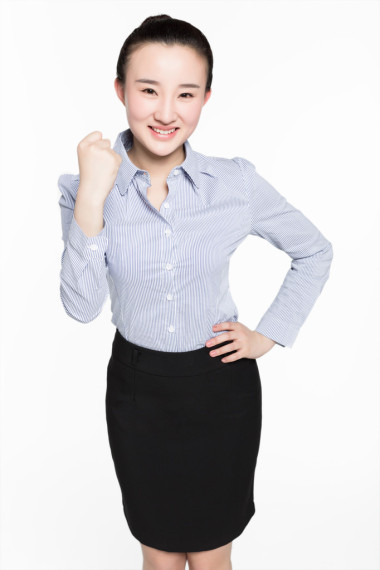 年輕女孩積極努力