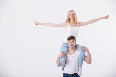 男人的女朋友給小豬回