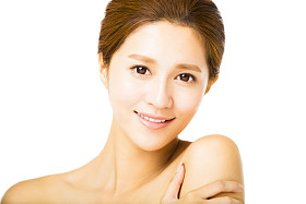 特写美丽少妇微笑面对