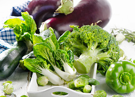 新鲜的绿色蔬菜