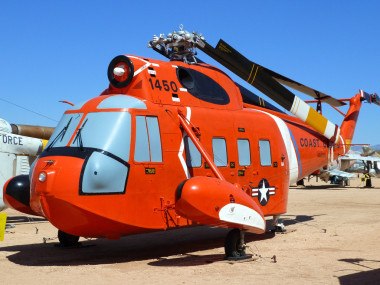 飛機(jī)在皮馬空氣和空間繆斯西科斯基 hh-52a seaguard