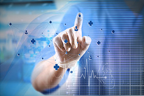 医学医生工作与现代计算机接口。现代医疗技术概念