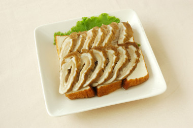 五香酱猪大肠照片