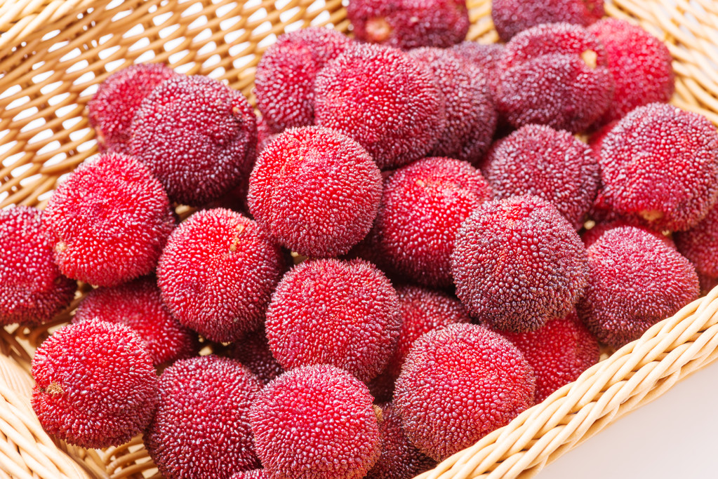 红色和成熟的杨梅红图片 红色和成熟的杨梅红图片