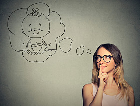 肖像女人以为在做梦的孩子图片