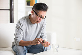 亚洲高级人食丸仔