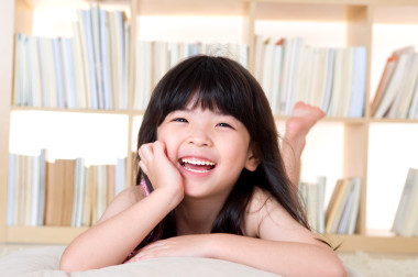 可愛的亞洲女孩