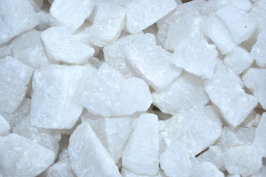 白礬石背景照片