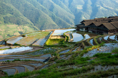 中國(guó)廣西壯族的一個(gè)少數(shù)民族村莊