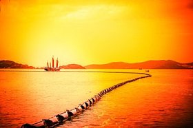 在太湖之滨无锡，中国，中国钓鱼船