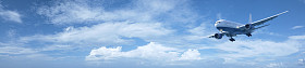 飞机在天空中