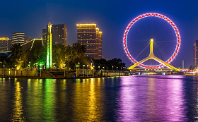 天津市海河美丽夜景图片