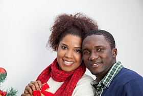 丈夫和妻子装饰树