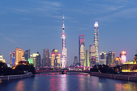 上海夜晚的天际