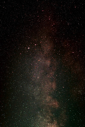 天鹰座与银河系夜空