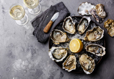 打開的牡蠣罰款德克萊爾圖片