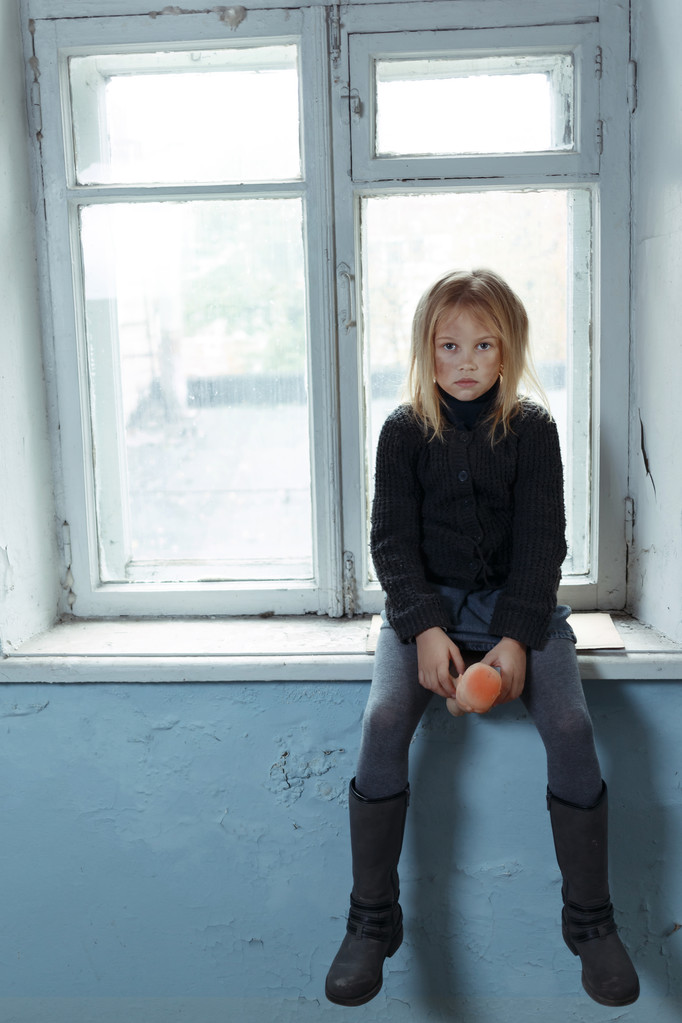 郁闷的 poot 女孩站