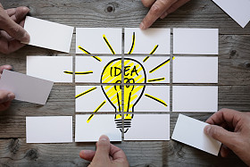 业务团队集思广益图片