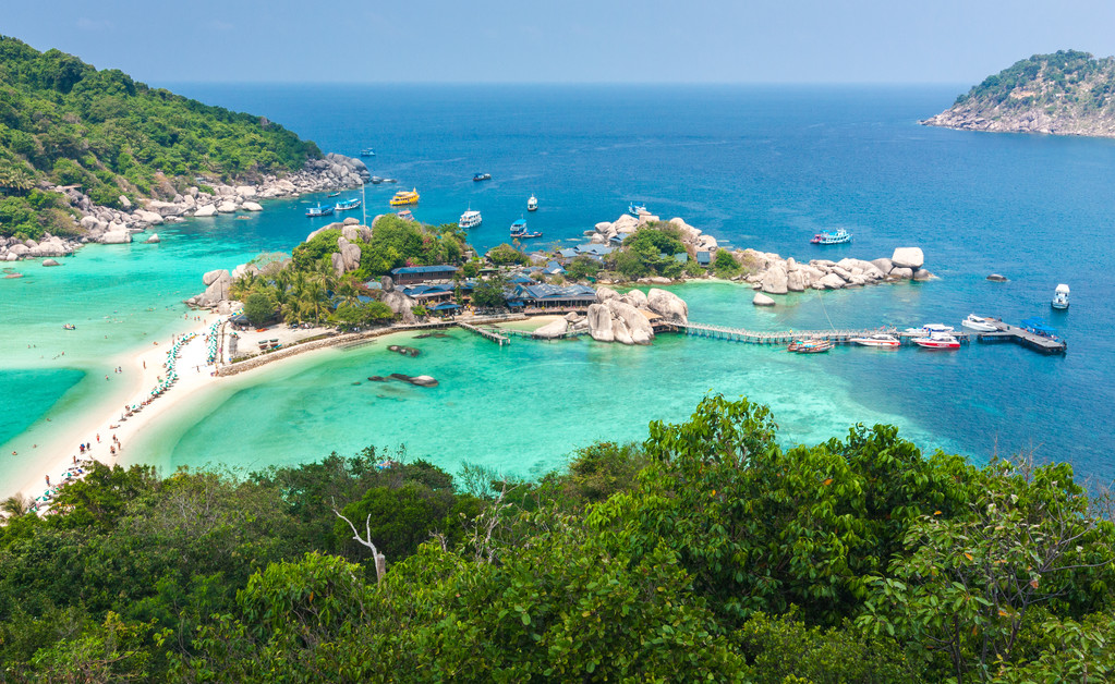在泰国的 Koh Nangyuan 的高角度视图