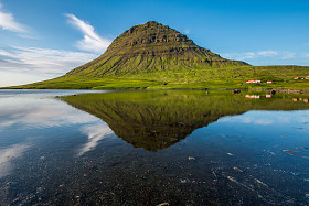 基尔丘山山顶，Snaefellsnes 半岛
