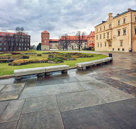 克拉科夫瓦维尔皇家城堡群。图片