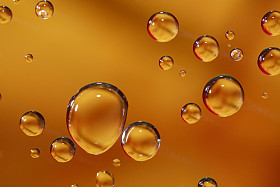 水滴背景图片