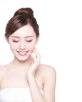 美丽的女人放松图片