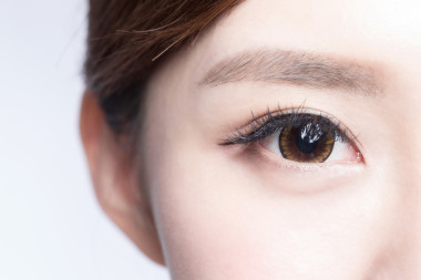 美麗女人的眼睛圖片