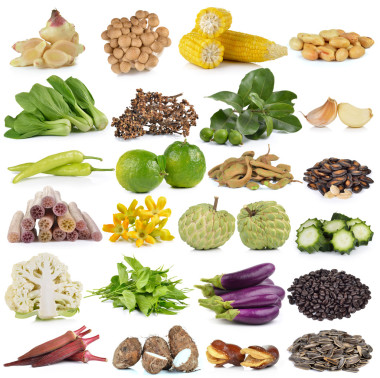 蔬菜和水果在白色背景上的一套