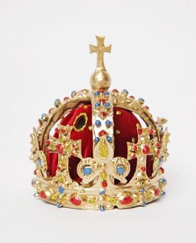 宝石的黄金王冠