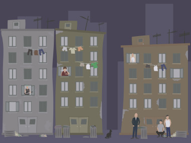 貧民窟里的衣服掛在晾衣繩和憤怒的人。貧民窟