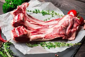原料新鲜羊肉排骨
