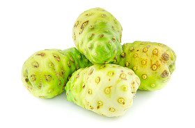 水果-诺丽孤立背景图片