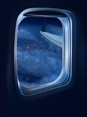 夜间飞行旅行图片