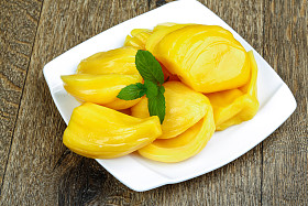 菠萝蜜用薄荷叶