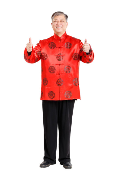 普通話的老中國男人微笑