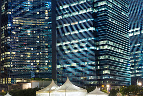 夜晚的城市新加坡
