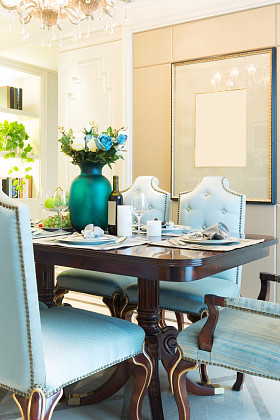 现代餐厅的内部