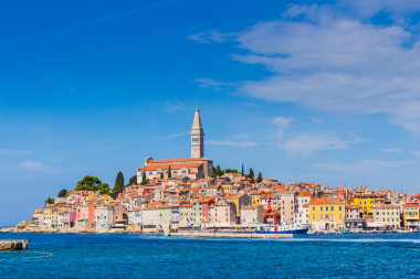 舊鎮(zhèn)羅維尼全景.圖片