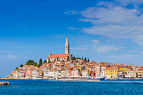 旧镇罗维尼全景.图片