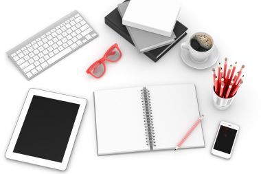 平板电脑和办公室的东西图片