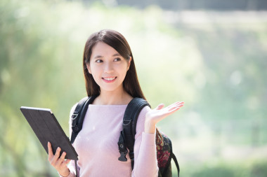 学生平板电脑与显示的东西图片