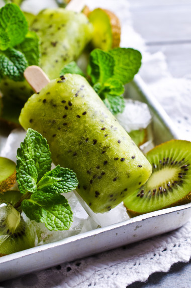 國(guó)產(chǎn)水果冰棒照片