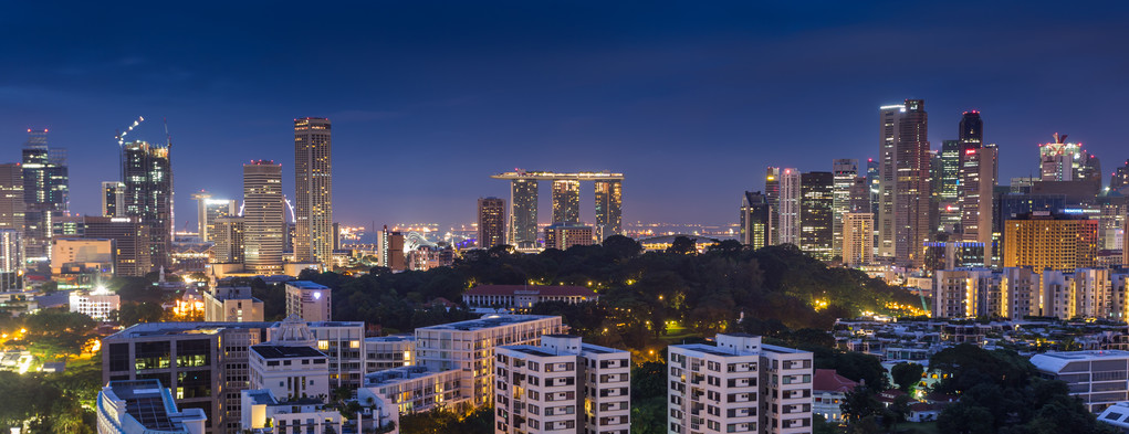 晚上新加坡市中心