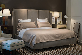 与现代床卧室照片