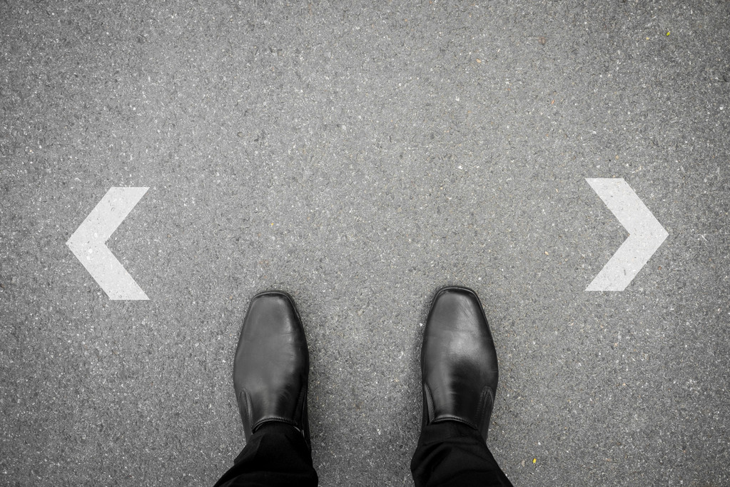 在十字路口的决