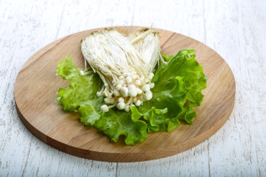 日本金针菇图片