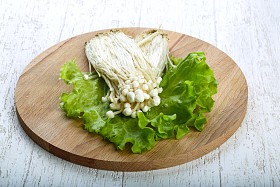 日本金针菇图片