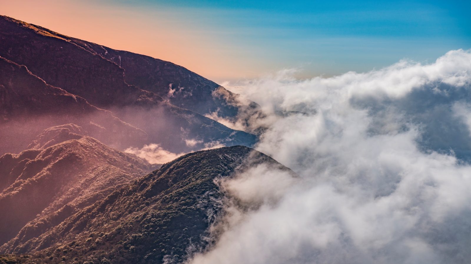 風(fēng)景旅游公司年會(huì)邀請(qǐng)函PPT模板